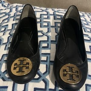 Black Tory Burch flats